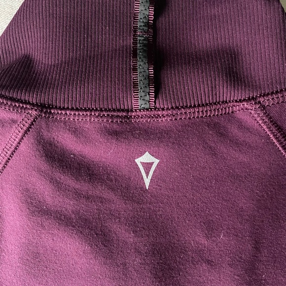 Ivivva Girls Zip-Up Jacket Like NEW Size 14 Deep Pink/Purple - Picture 4 of 6